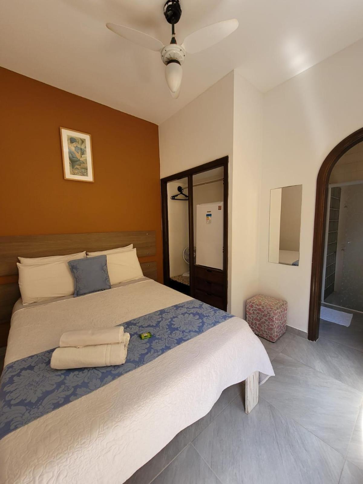 Bed and Breakfast Casa Da Edna à Guarujá Extérieur photo